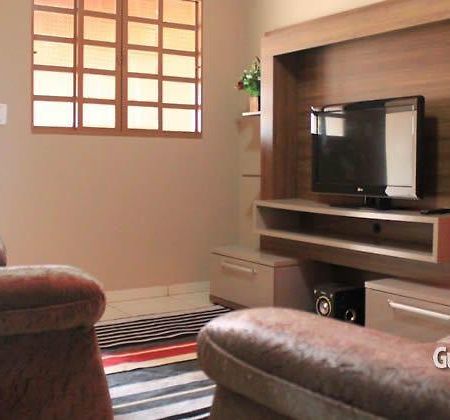 Estancia 5 Minutos Villa Olimpia Luaran gambar